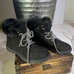 Rock and Candy by Zigi Shearling Boots in Black